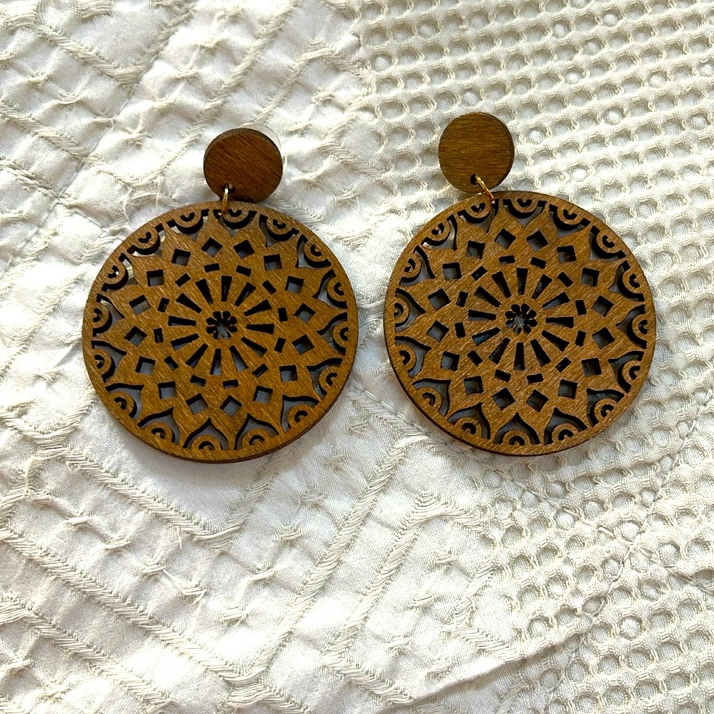Wooden laser cut earrings. Brand new!